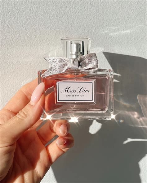 miss dior perfume review pantip|what does Miss Dior perfume smell like.